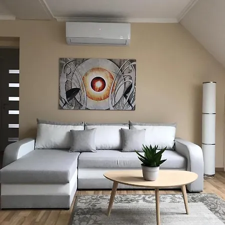 Relax Komfortlak * Gárdony