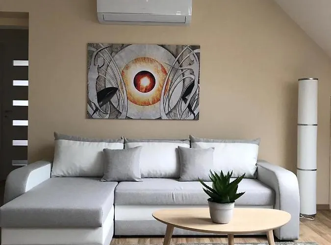 Relax Komfortlak * Gárdony